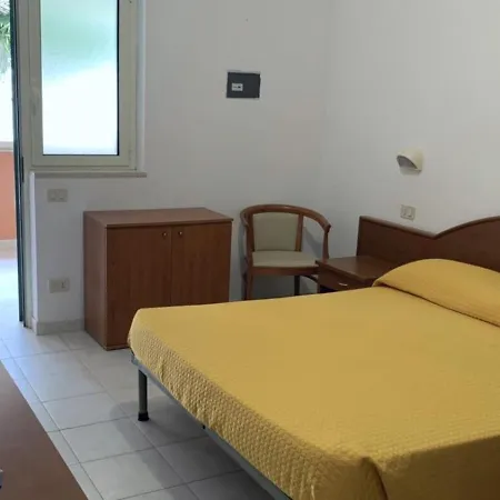 Villaggio La Giara ホリデーパーク 3*