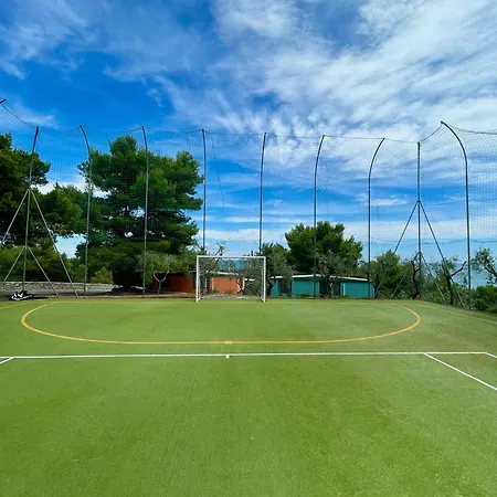Villaggio La Giara ホリデーパーク 3*